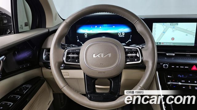 Kia Canival 2023 — photo 19