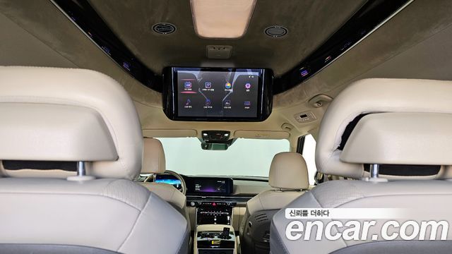 Kia Canival 2023 — photo 25