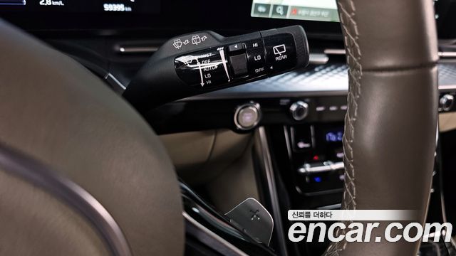 Kia Canival 2023 — photo 28