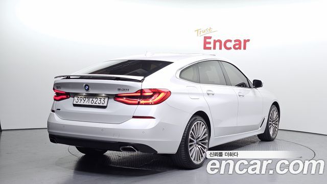 BMW Gran Turismo 2021 — photo 2