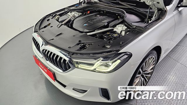 BMW Gran Turismo 2021 — photo 6