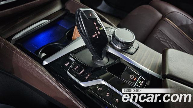 BMW Gran Turismo 2021 — photo 9