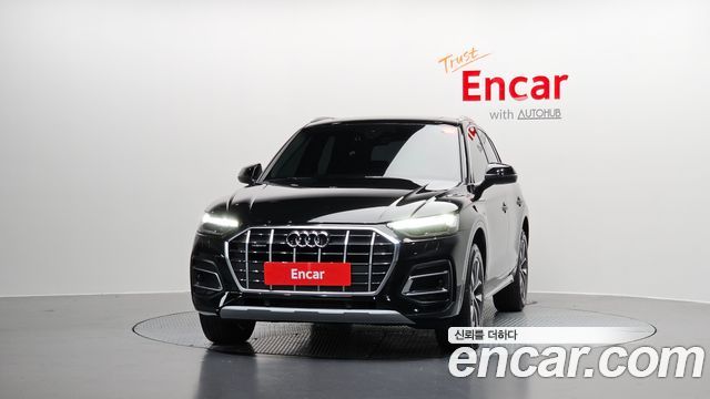 Audi Q5 2023 — photo 3