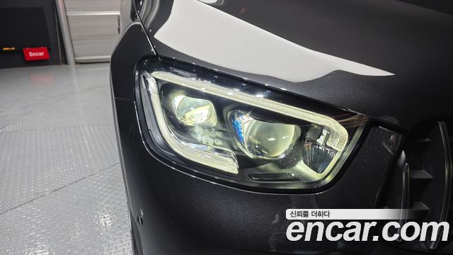 Mercedes-Benz GLC-Class 2022 — photo 8