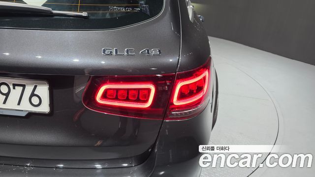 Mercedes-Benz GLC-Class 2022 — photo 9