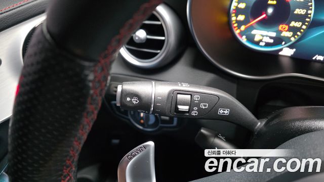 Mercedes-Benz GLC-Class 2022 — photo 21