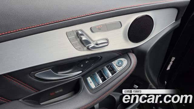 Mercedes-Benz GLC-Class 2022 — photo 22