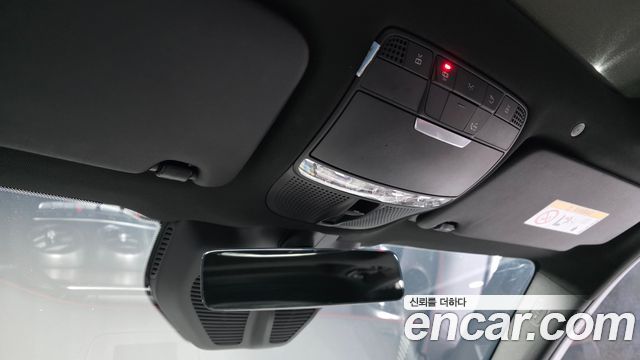 Mercedes-Benz GLC-Class 2022 — photo 23