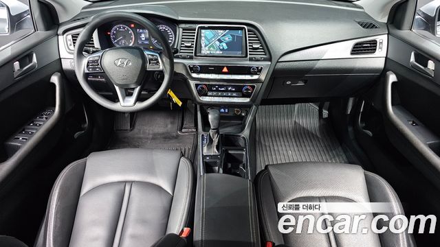 Hyundai Sonata 2018 — photo 10