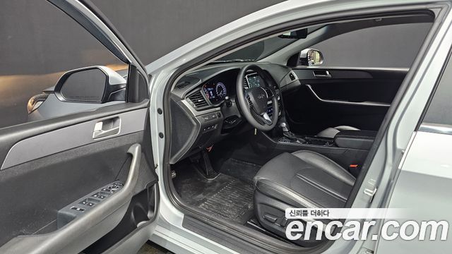 Hyundai Sonata 2018 — photo 13