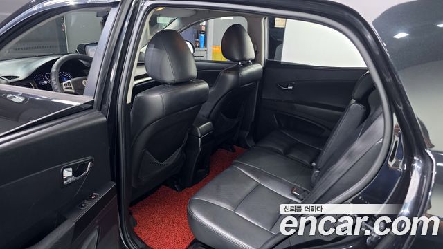KG Mobility KORANDO 2011 — photo 11