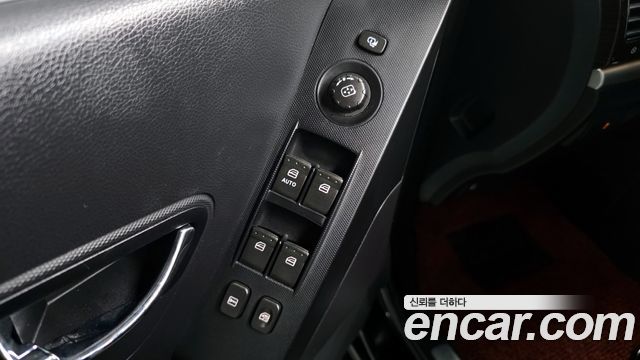 KG Mobility KORANDO 2011 — photo 14