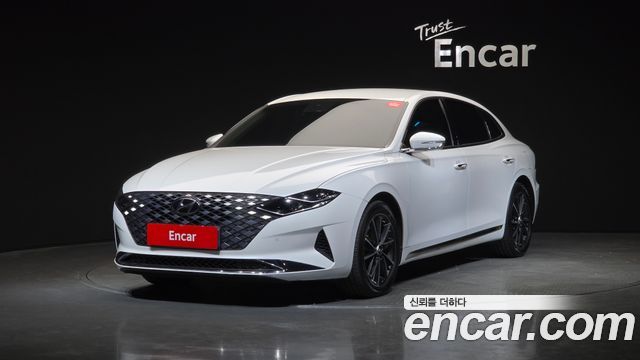 Hyundai Grandeur 2022 — photo 1