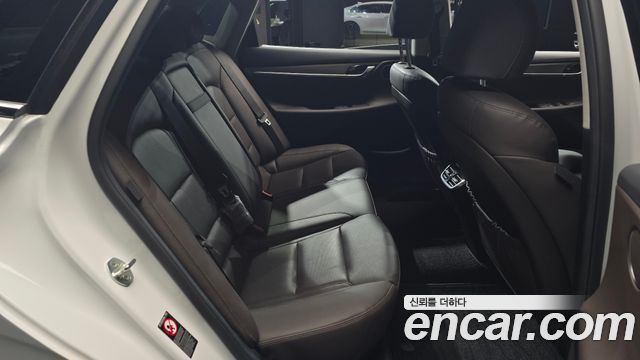 Hyundai Grandeur 2022 — photo 11