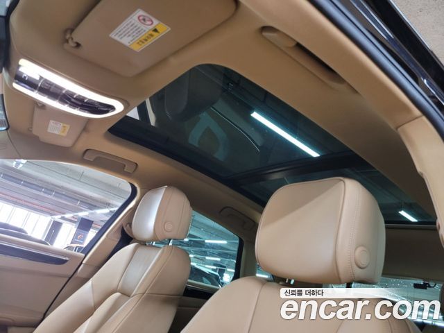 Porsche Macan 2017 — photo 17