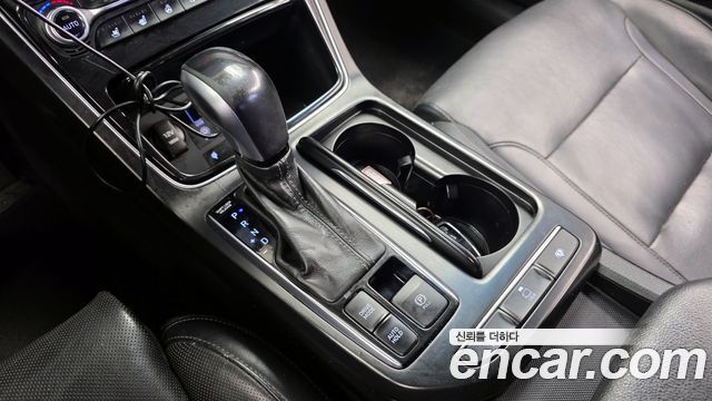 Hyundai Grandeur 2017 — photo 9