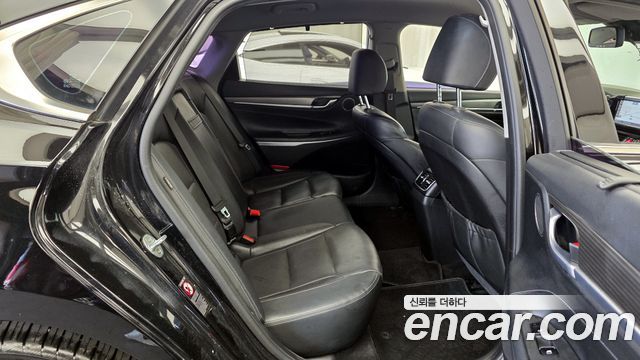 Hyundai Grandeur 2017 — photo 12
