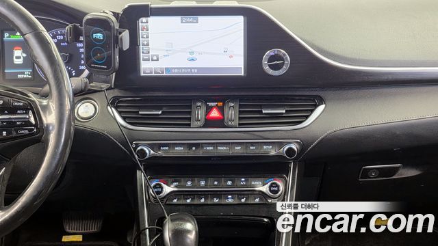 Hyundai Grandeur 2017 — photo 14