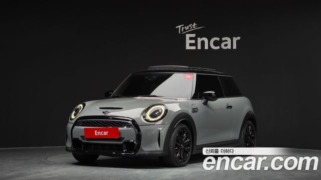 Mini Cooper 2022 — photo 1