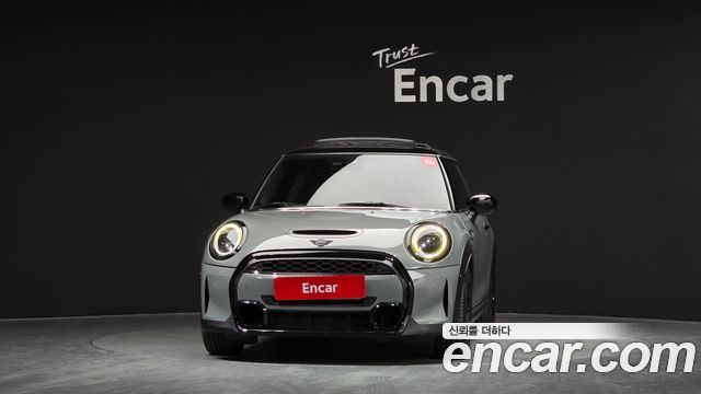 Mini Cooper 2022 — photo 3