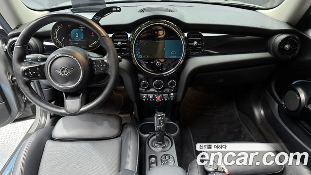 Mini Cooper 2022 — photo 10