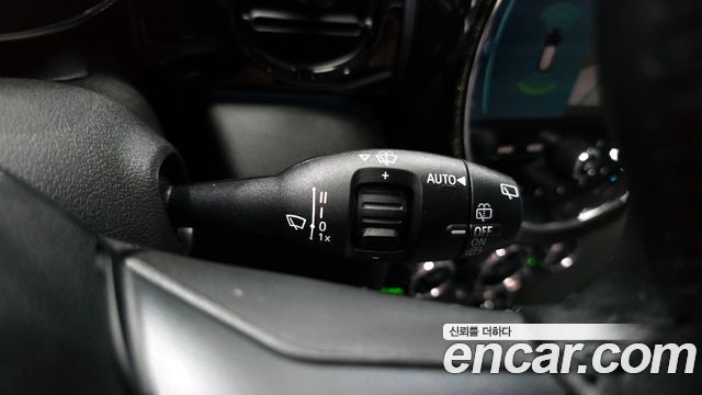 Mini Cooper 2022 — photo 30