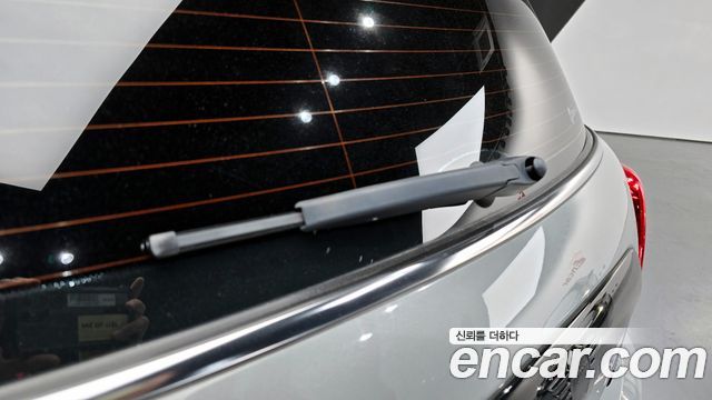 Mini Cooper 2022 — photo 32