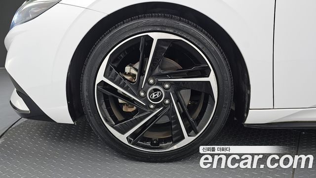 Hyundai AVANTE 2021 — photo 5