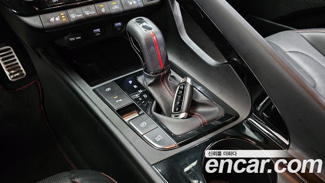 Hyundai AVANTE 2021 — photo 12