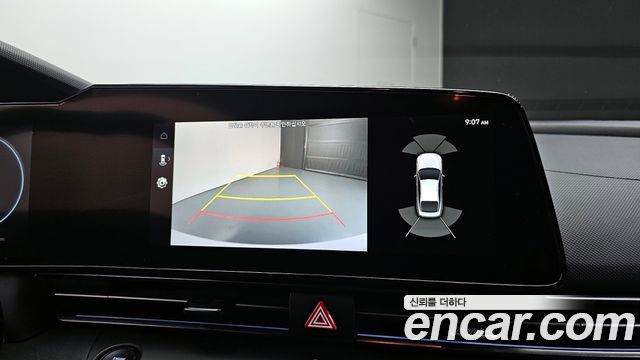 Hyundai AVANTE 2021 — photo 21