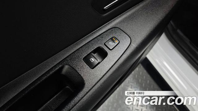 Hyundai AVANTE 2021 — photo 23