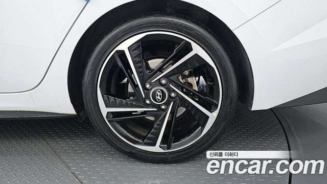 Hyundai AVANTE 2021 — photo 7