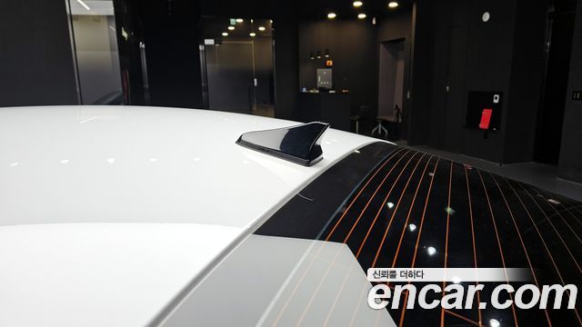 Hyundai AVANTE 2021 — photo 27