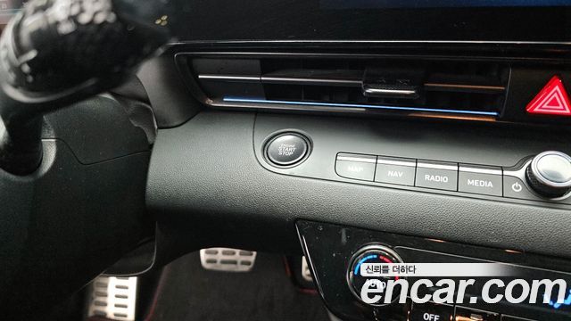 Hyundai AVANTE 2021 — photo 35