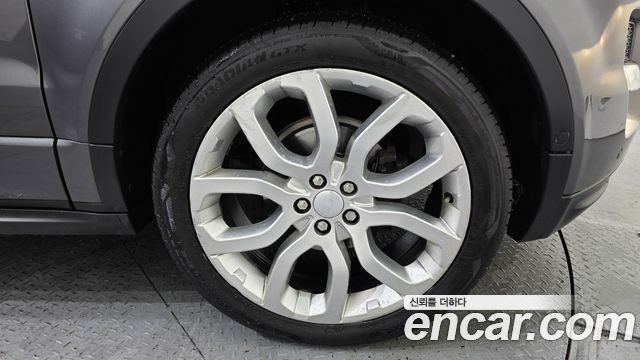 Land Rover Range Rover Evoque 2015 — photo 5