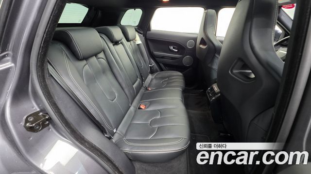 Land Rover Range Rover Evoque 2015 — photo 19