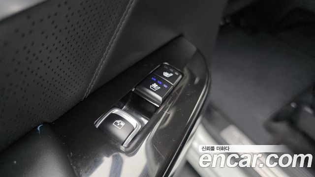 Kia Mohave 2021 — photo 24