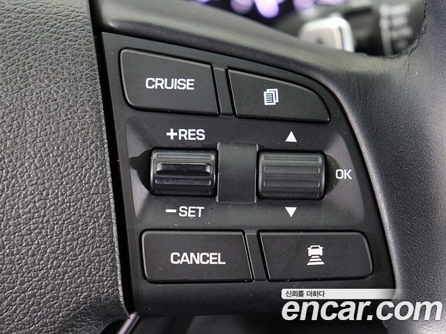 Genesis G80 2018 — photo 10