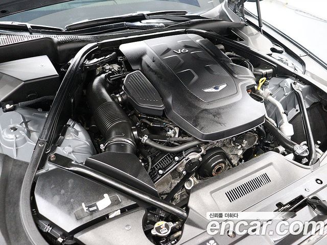 Genesis G80 2018 — photo 19