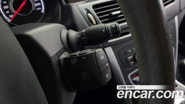 Renault Korea SM5  2014 — photo 17