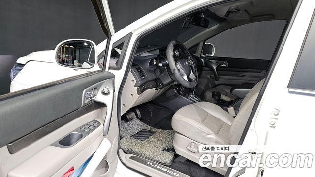 KG Mobility KORANDO 2019 — photo 17