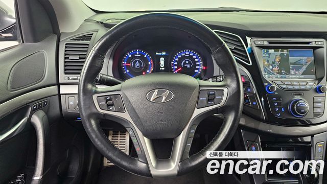 Hyundai i40 2014 — photo 13