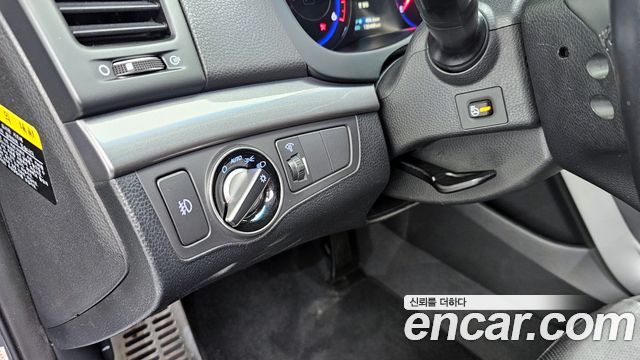 Hyundai i40 2014 — photo 17