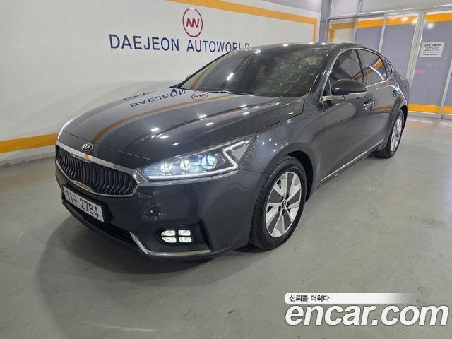 Kia K7 2017 — photo 1