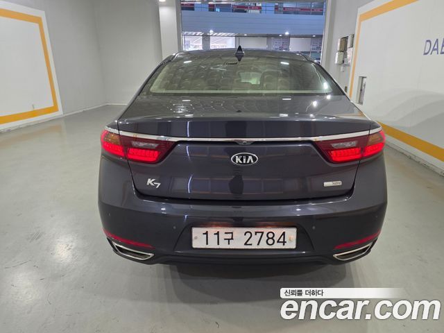 Kia K7 2017 — photo 5