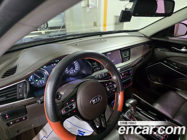 Kia K7 2017 — photo 8
