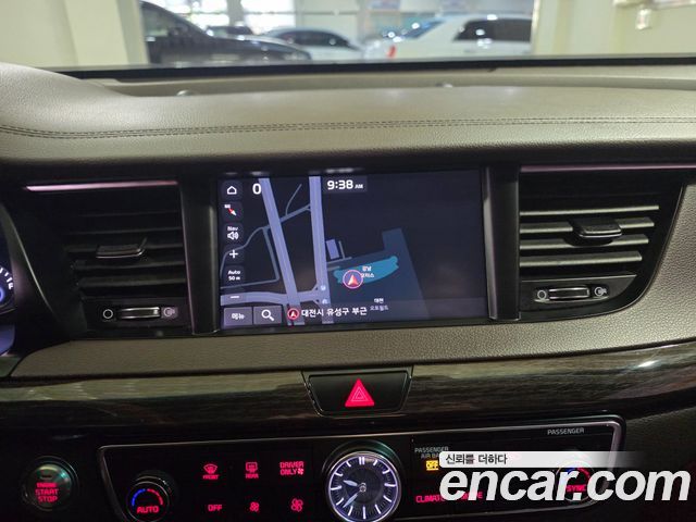 Kia K7 2017 — photo 13