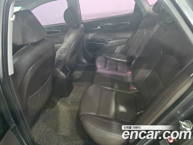 Kia K7 2017 — photo 18