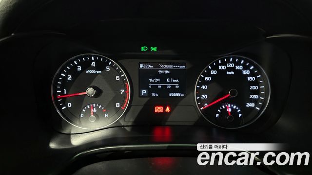 Kia K3 2021 — photo 11