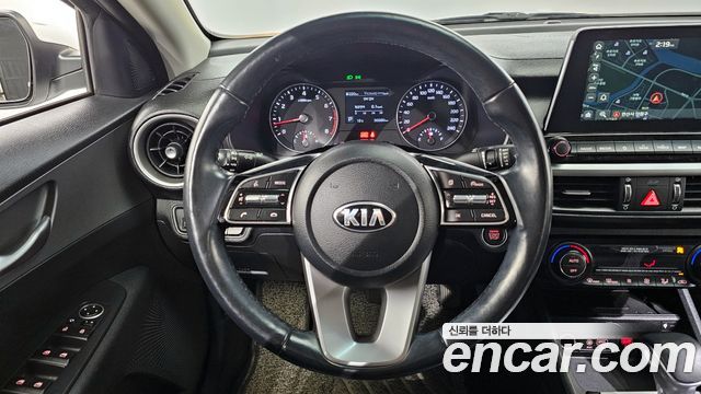 Kia K3 2021 — photo 19